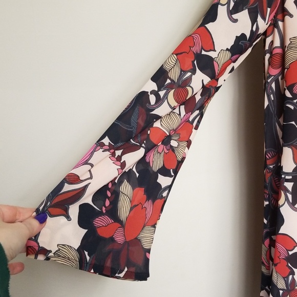 Women's Nanette Lepore Floral Bell Sleeve Dress - Picture 5 of 8